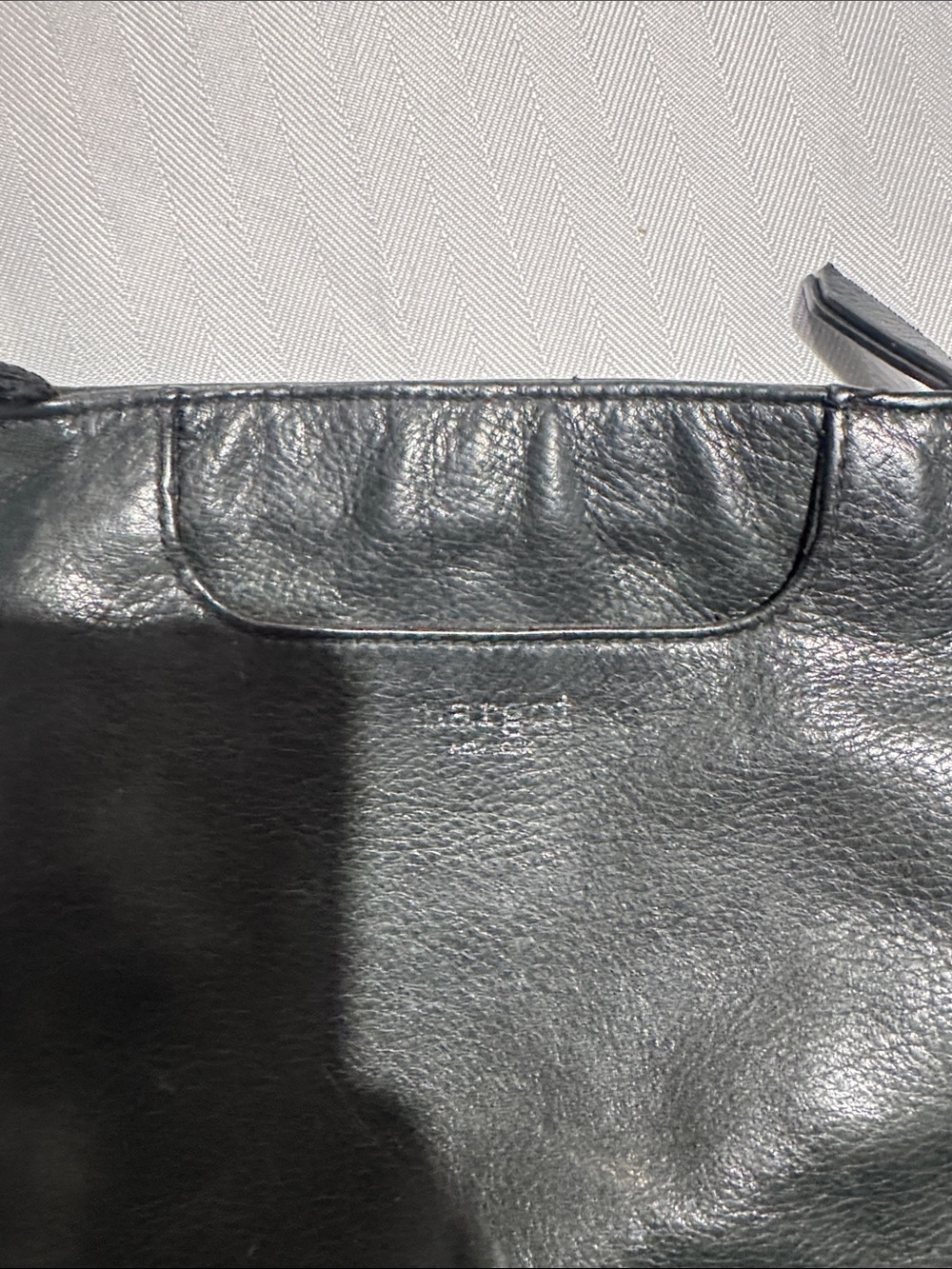 margot Black Leather Crossbody Bag - Picture 4 of 5